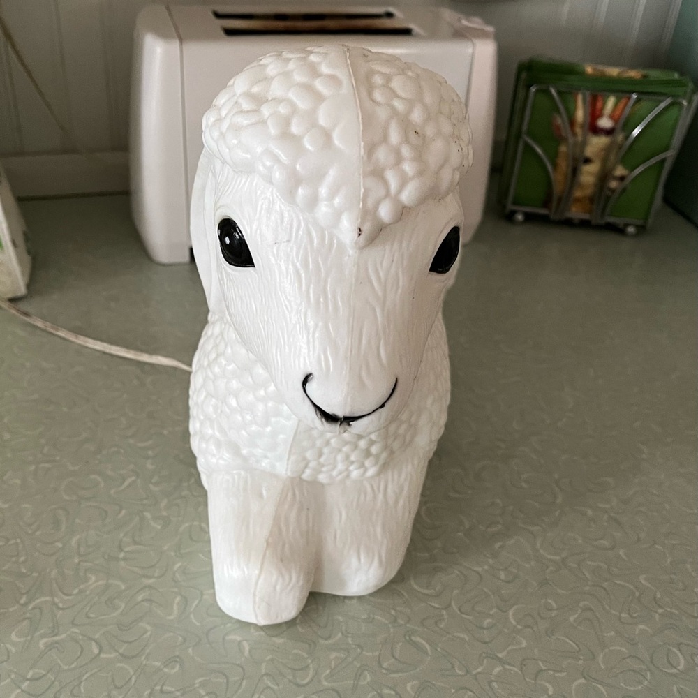 Vintage blow mold plastic lighted lamb sheep Christmas nativity Easter - Picture 7 of 14